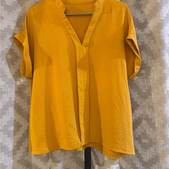 SHEIN Yellow Boxy Blouse with Cuffed Sleeves and Mandarin Collar - Picture 1 of 3